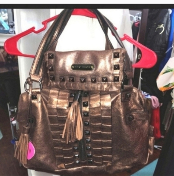 🍂🍁SUPER RARE HTF VINTAGE METALLIC LEATHER BRONZE BETSEY JOHNSON SET - Picture 8 of 10